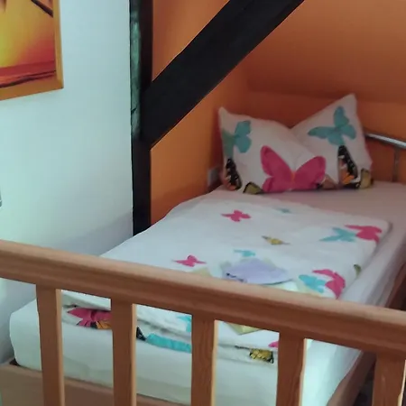 Апартаменты Tihsies *