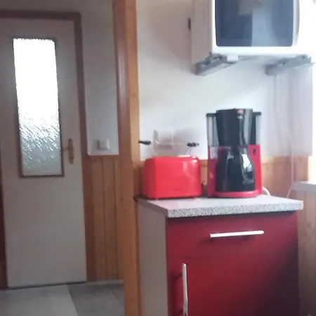 Tihsies Apartment *