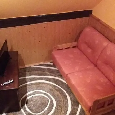 Tihsies Apartment *